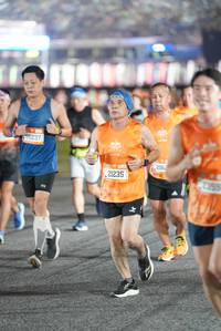 BIB: 65237, 21235, 2062
                            <button type="button" onclick="openModal(19605240)" class="btn btn-primary btn-sm float-right btn-popup" data-toggle="modal" data-target=".modal-high-quality">
                        <i class="fas fa-shopping-cart"></i> Add to Cart
                    </button>
                                            <button type="button" onclick="isThisMe(19605240, true)" class="btn btn-success btn-sm float-right btn-popup btn-isme hidden" data-toggle="tooltip" data-placement="bottom" title="นี่คือรูปของคุณใช่ไหม คลิกที่นี่เพื่อเอาเข้าอัลบั้ม">
                        <i class="fas fa-plus"></i> Add to album
                    </button>
                    <button type="button" onclick="isThisMe(19605240, false)" class="btn btn-warning btn-sm float-right btn-popup btn-isnotme hidden">
                        <i class="fas fa-ban"></i> Remove from album
                    </button>